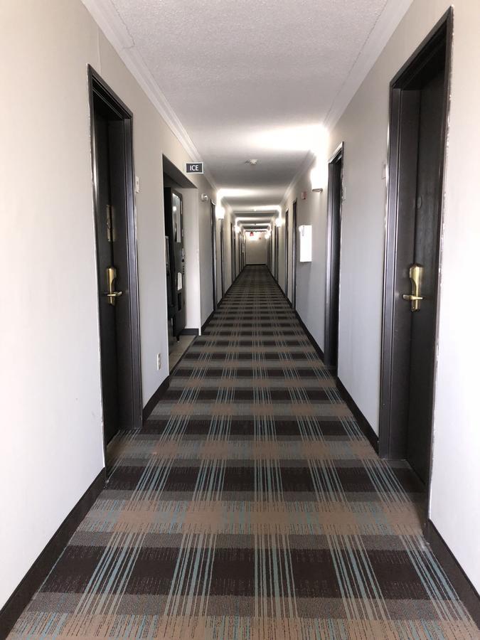 Countryside Inn & Suites Omaha East-Council Bluffs Ia Екстериор снимка