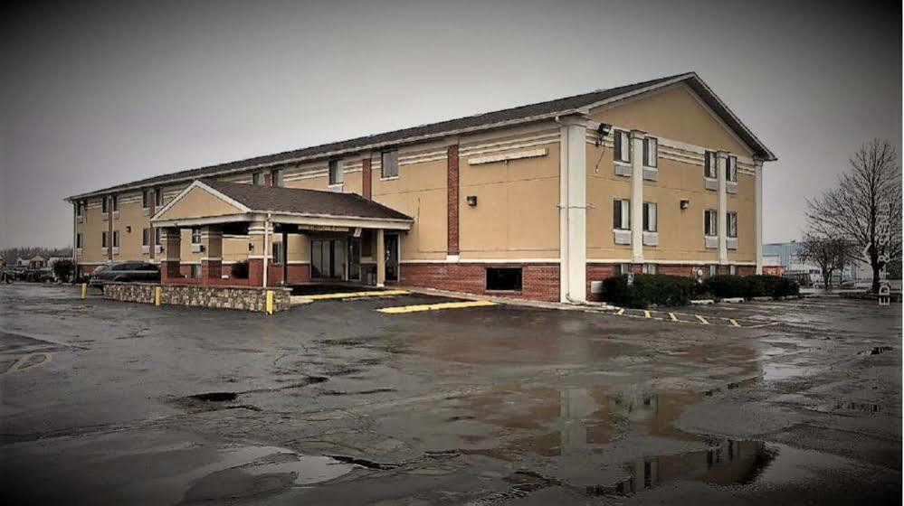 Countryside Inn & Suites Omaha East-Council Bluffs Ia Екстериор снимка