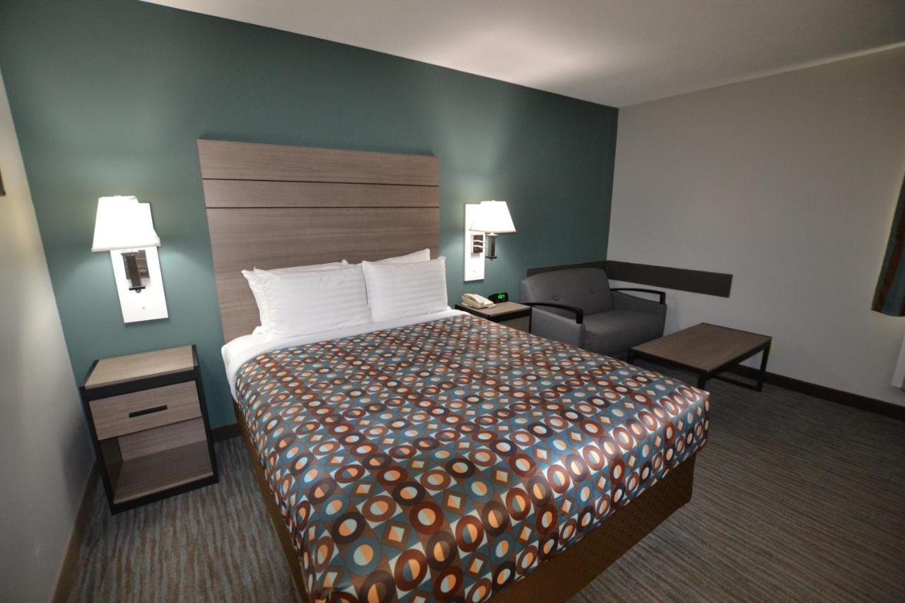 Countryside Inn & Suites Omaha East-Council Bluffs Ia Екстериор снимка